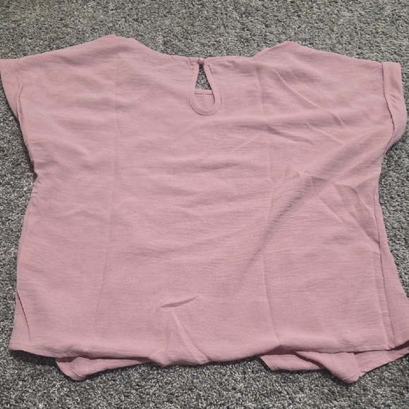 SHEIN Mauve Blouse with Keyhole Detail - Picture 1 of 3